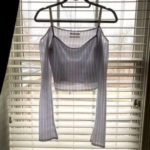 uo off the shoulder crop top 🤍